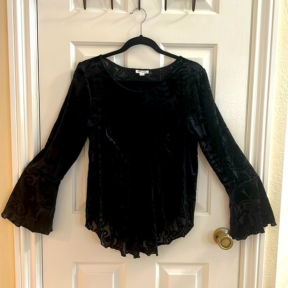 Ultra Pink top, size M - Picture 1 of 11